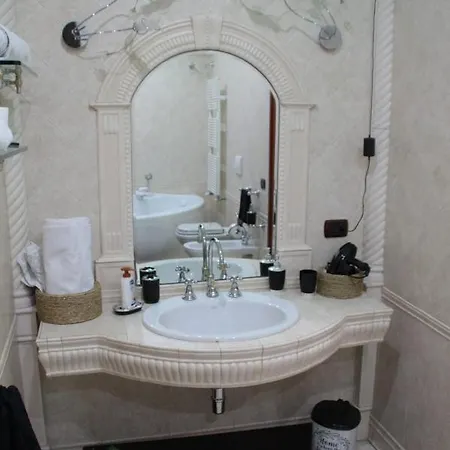Suite Petroni Bari Esterno foto
